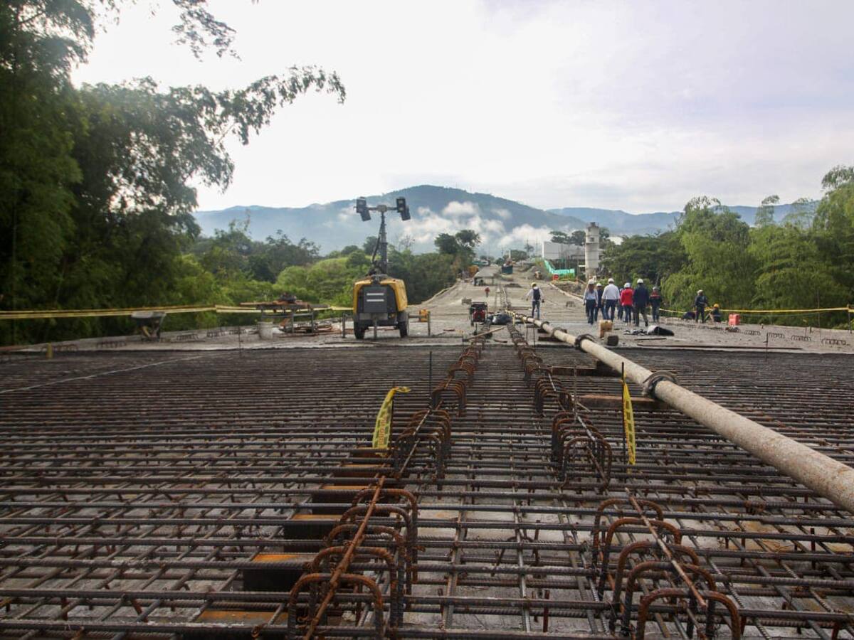 ¿Cómo avanzan las obras viales que adelanta la alcaldía de Armenia?