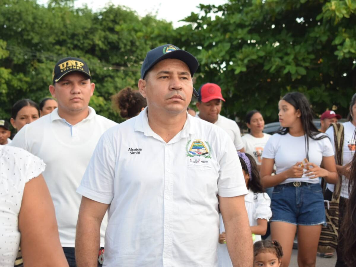 Alcalde de Simití- Bolívar adelanta gestión de obras para el municipio