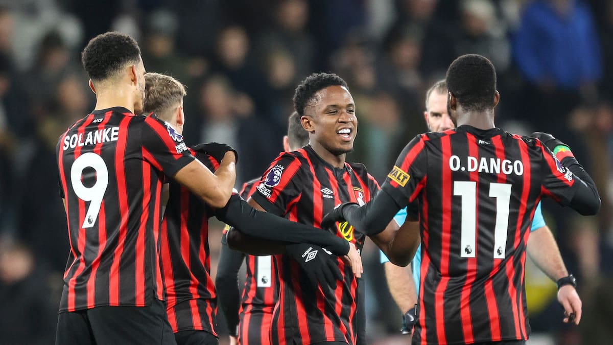 Luis Sinisterra celebró el ‘Bóxing Day’ con un espectacular golazo para el Bournemouth