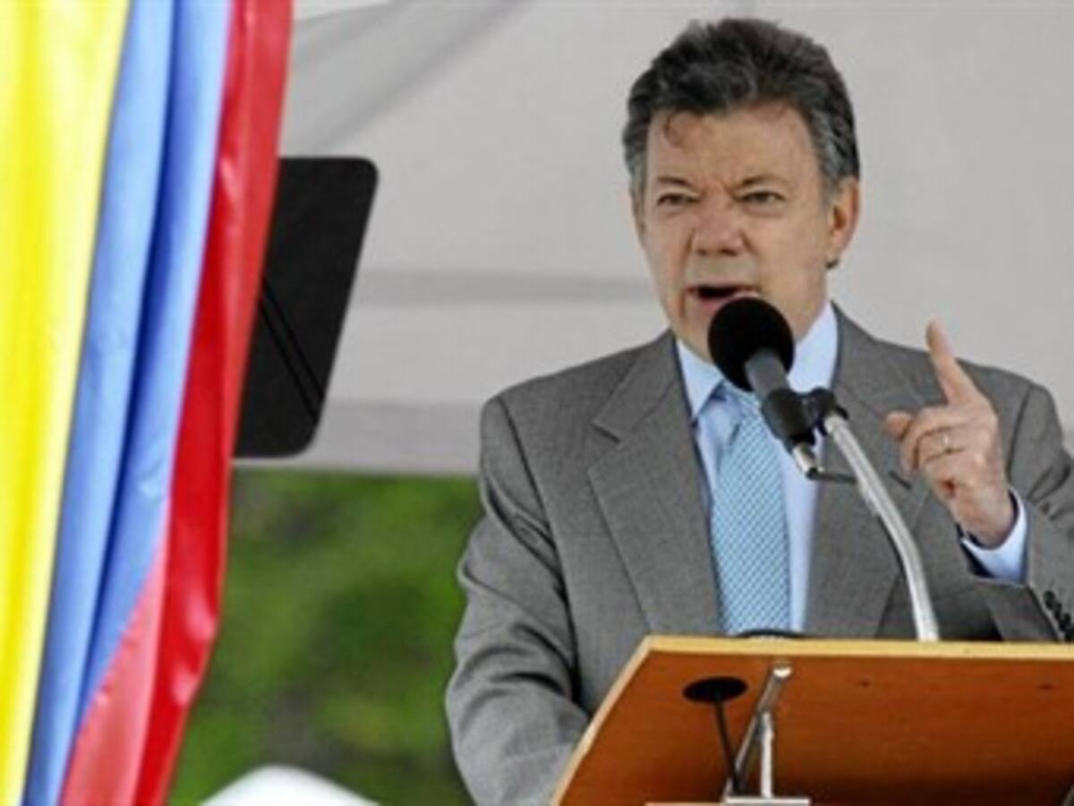 Sólo habrá cese el fuego cuando se llegue a un acuerdo conciso con las Farc: Santos