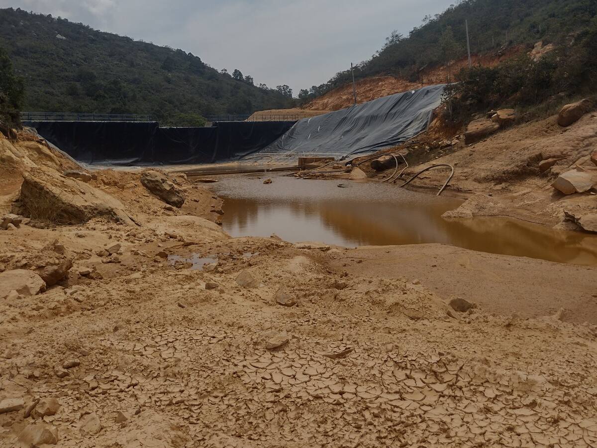 Movilización pacífica en vía nacional por falta de agua en Los Santos