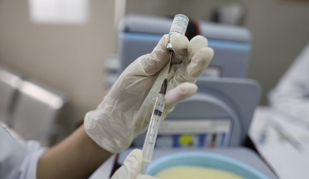 Vacuna contra COVID-19