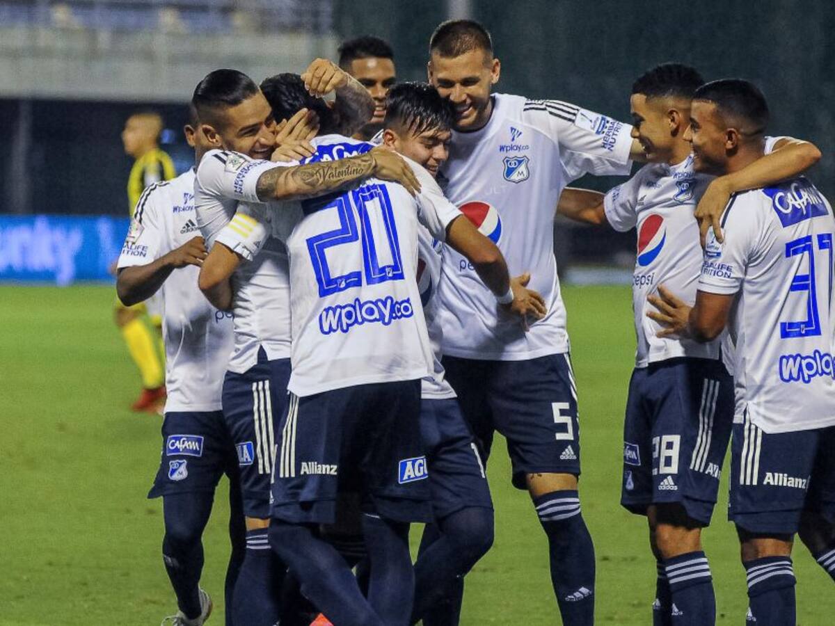 Con doblete de Fernando Uribe, Millonarios ganó e ingresó al grupo de los 8