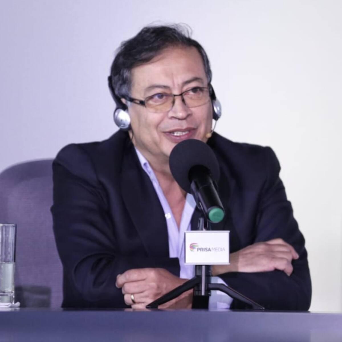 Petro se defiende ante afirmación de 600.000 empresas expropiadas por Duque