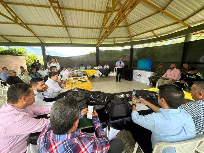 Los representantes de las fuerzas militares y de policía, de igual manera reafirmaron su compromiso en fortalecer las estrategias de seguridad en el departamento.