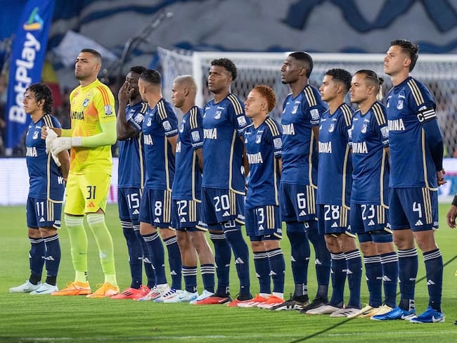 Millonarios durante el pasado clásico bogotano / Twitter: @MillosFCoficial.