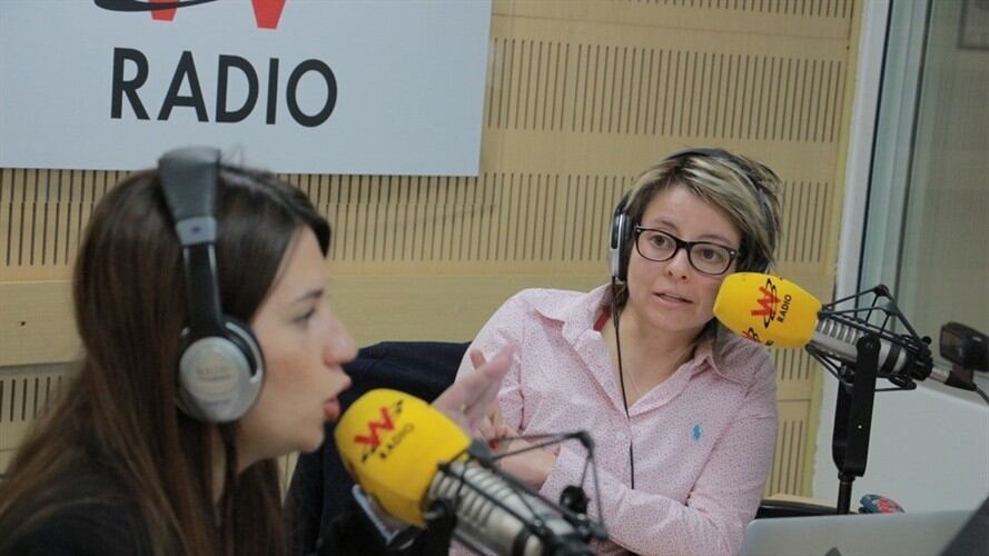 Diana Parra y Vanessa Araújo debaten el impacto de la violencia de género en Colombia.. Foto: Redacción W Radio