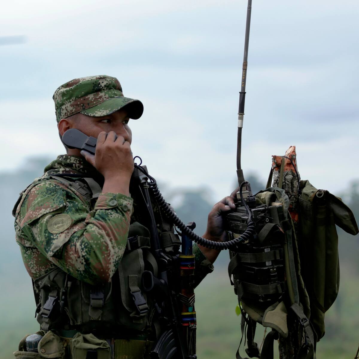 Gobierno de Abelardo de la Espriella advierte déficit de $14 billones en el Ejército para 2026