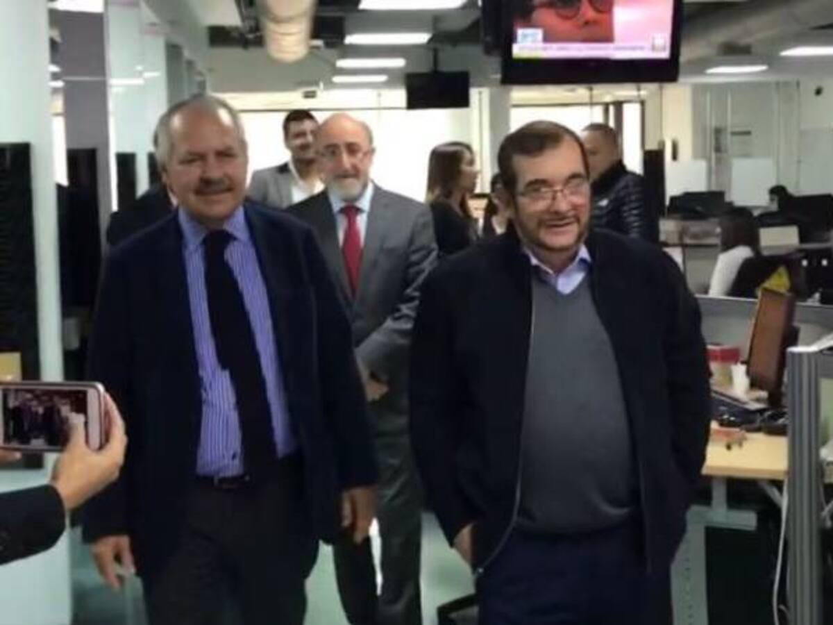 ¿Qué fue lo que puso nervioso a 'Timochenko' en Caracol Radio?