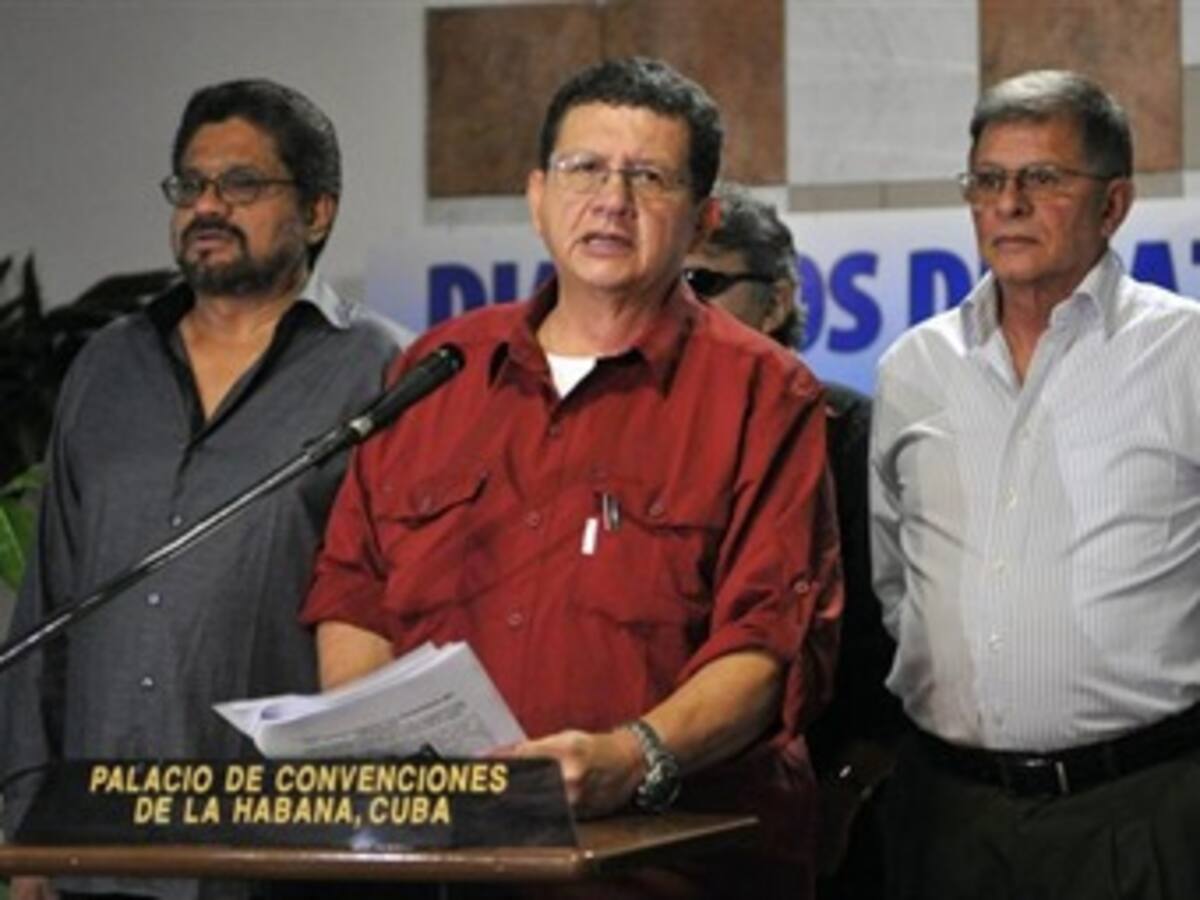 Farc hacen pausa en el proceso para estudiar propuesta de referendo de la paz