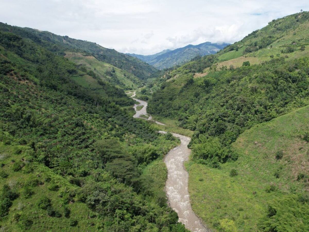 Los organismos de socorro suspenden la búsqueda de un hombre que cayó al río Guarinó en Caldas