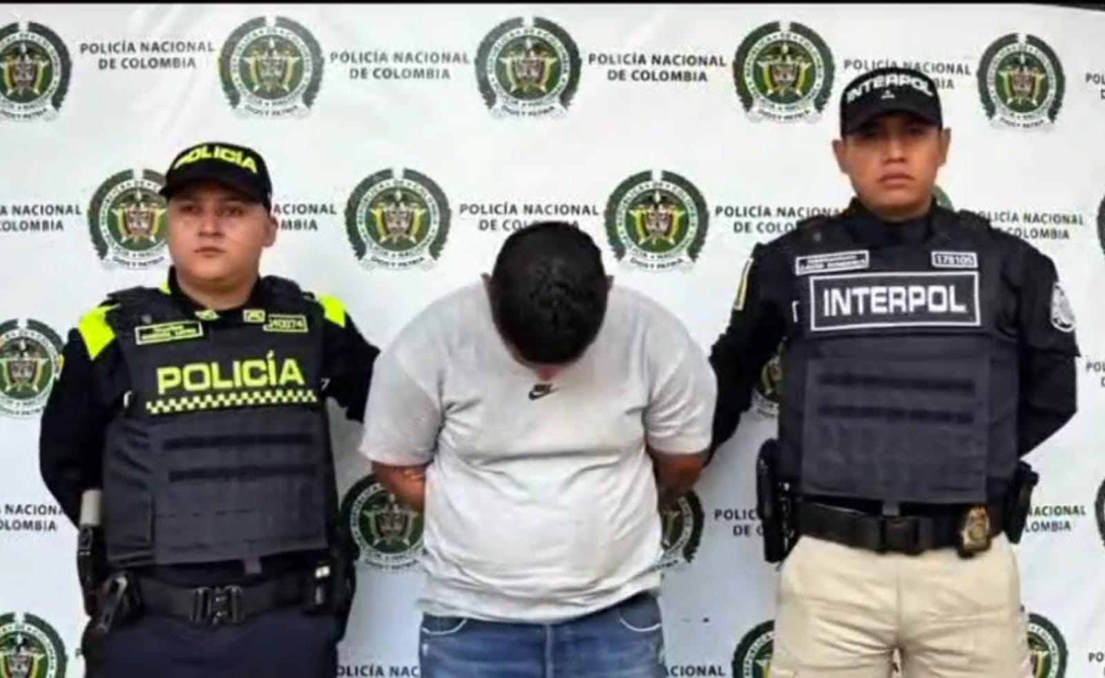Uno de los capturados en Quindío con circular roja de Interpol. Foto: Cortesía Policía