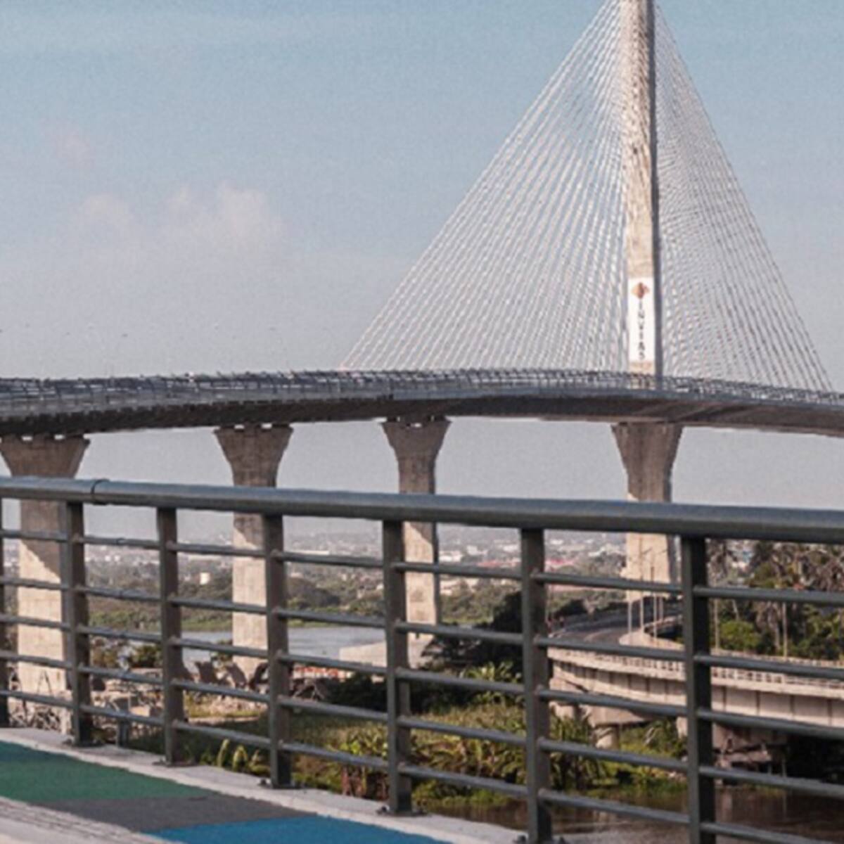 Veeduría denuncia hurto de barandas en el antiguo puente Pumarejo