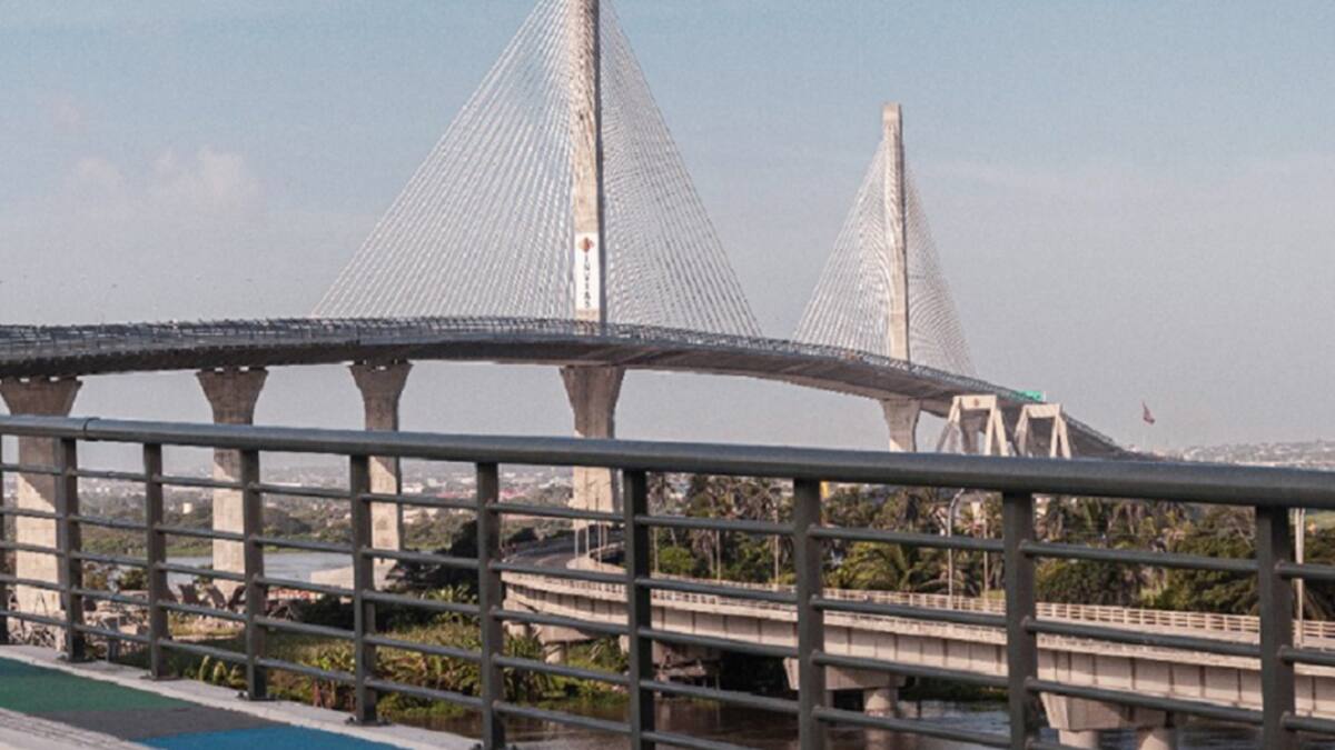 Veeduría denuncia hurto de barandas en el antiguo puente Pumarejo