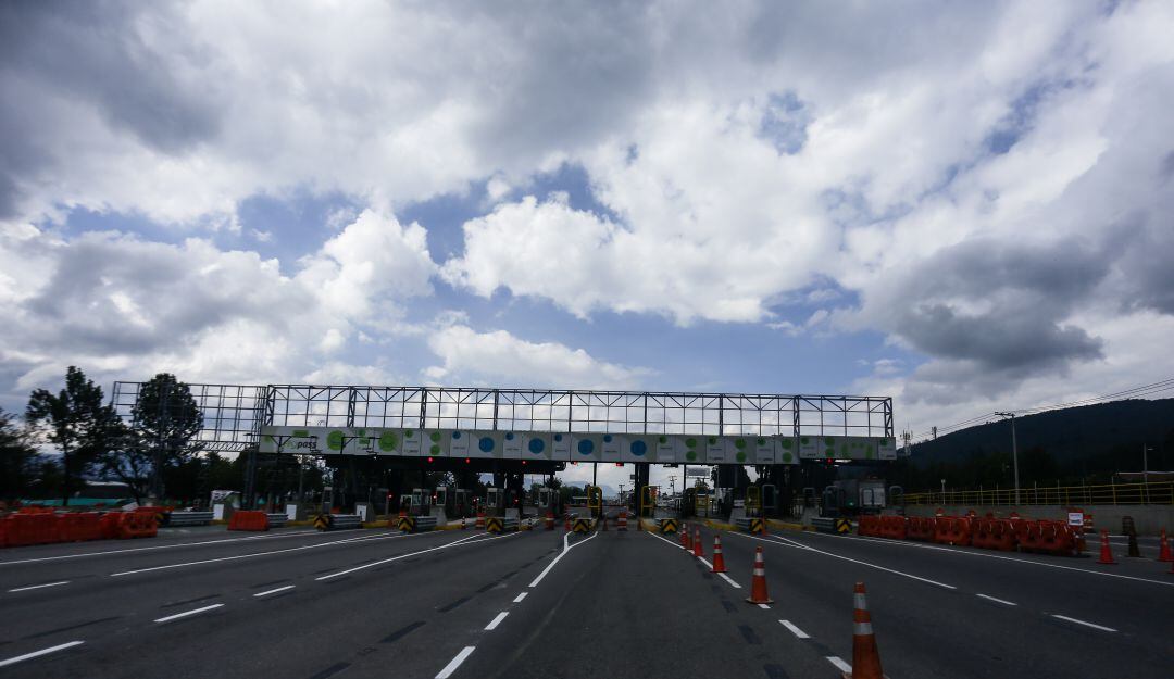 El representante Fabián Díaz aseguró que en el país cada vez las distancias entre peajes es más corta
