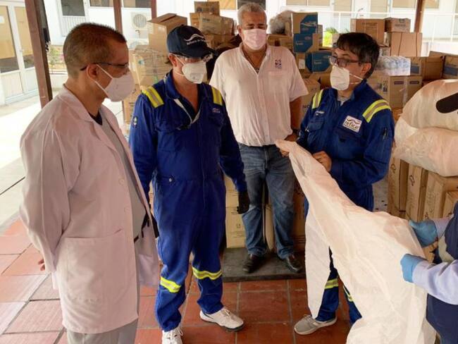 Entregan 5 mil trajes de bioseguridad a la ESE Hospital Local Cartagena