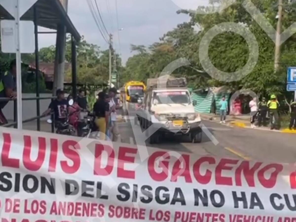 Comunidad empezó cierres intermitentes en la Trasversal del Sisga