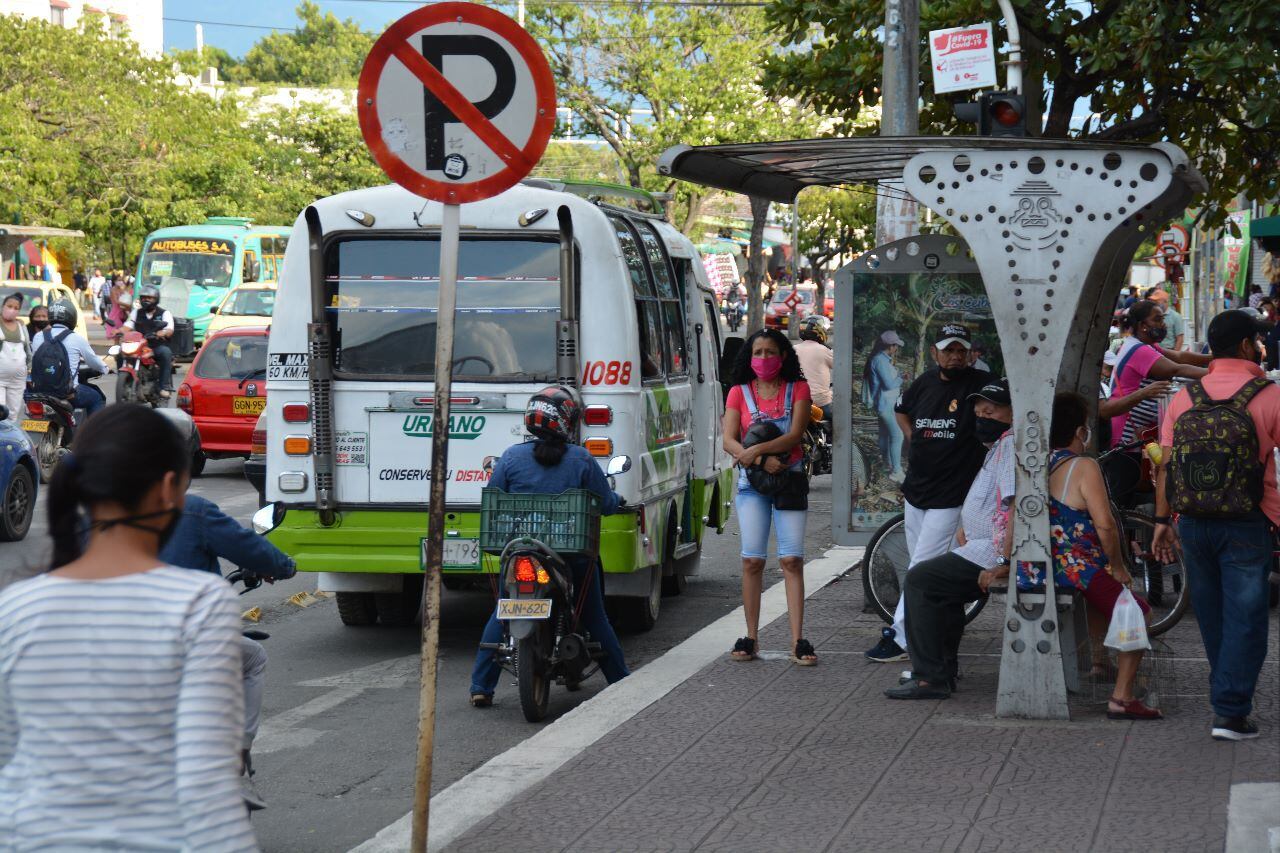 Se tiene previsto que se construyan 573 paraderos de buses.