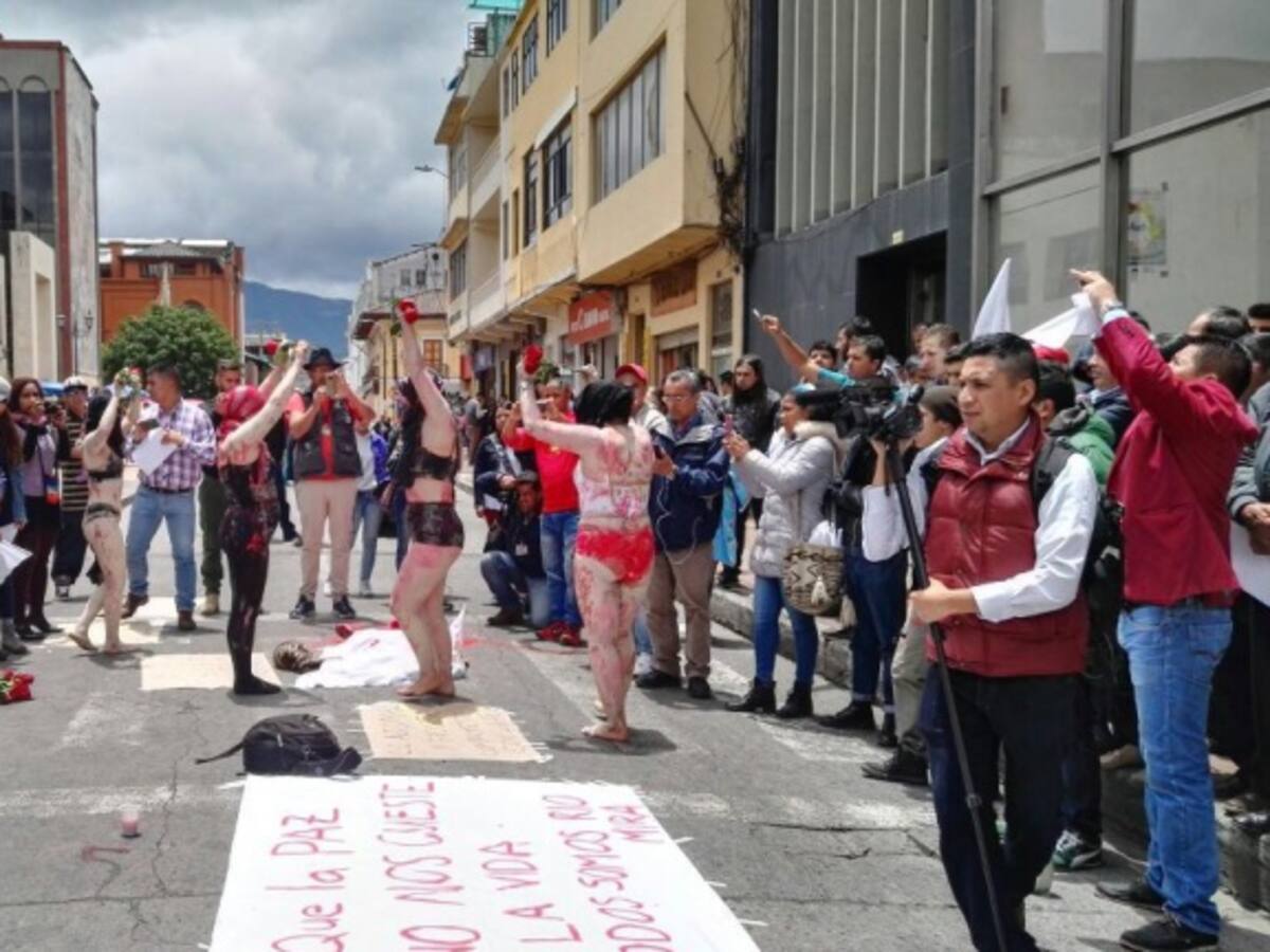 Plantón de rechazo a muerte de campesinos en Nariño