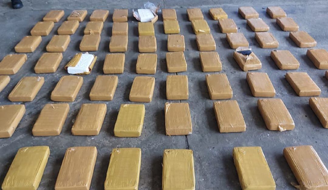 Con la incautación de estos 72 kilos de cocaína, según la Armada, se evitó la circulación y consumo de 180 mil dosis de cocaína a nivel internacional.