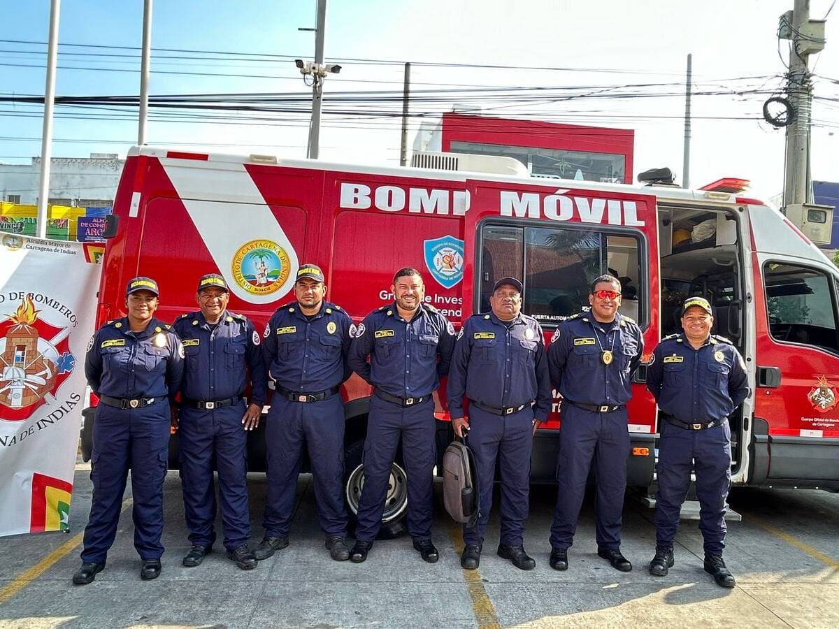Bombero Móvil: la estrategia del Cuerpo de Bomberos de Cartagena para facilitar y agilizar trámites