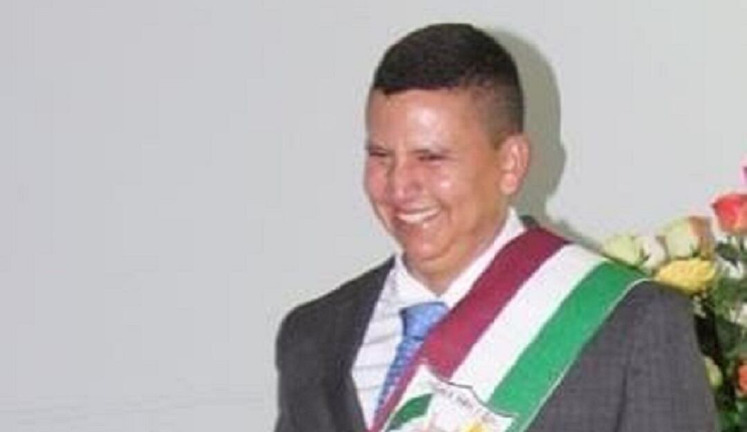 Roban camioneta al alcalde de Convención 