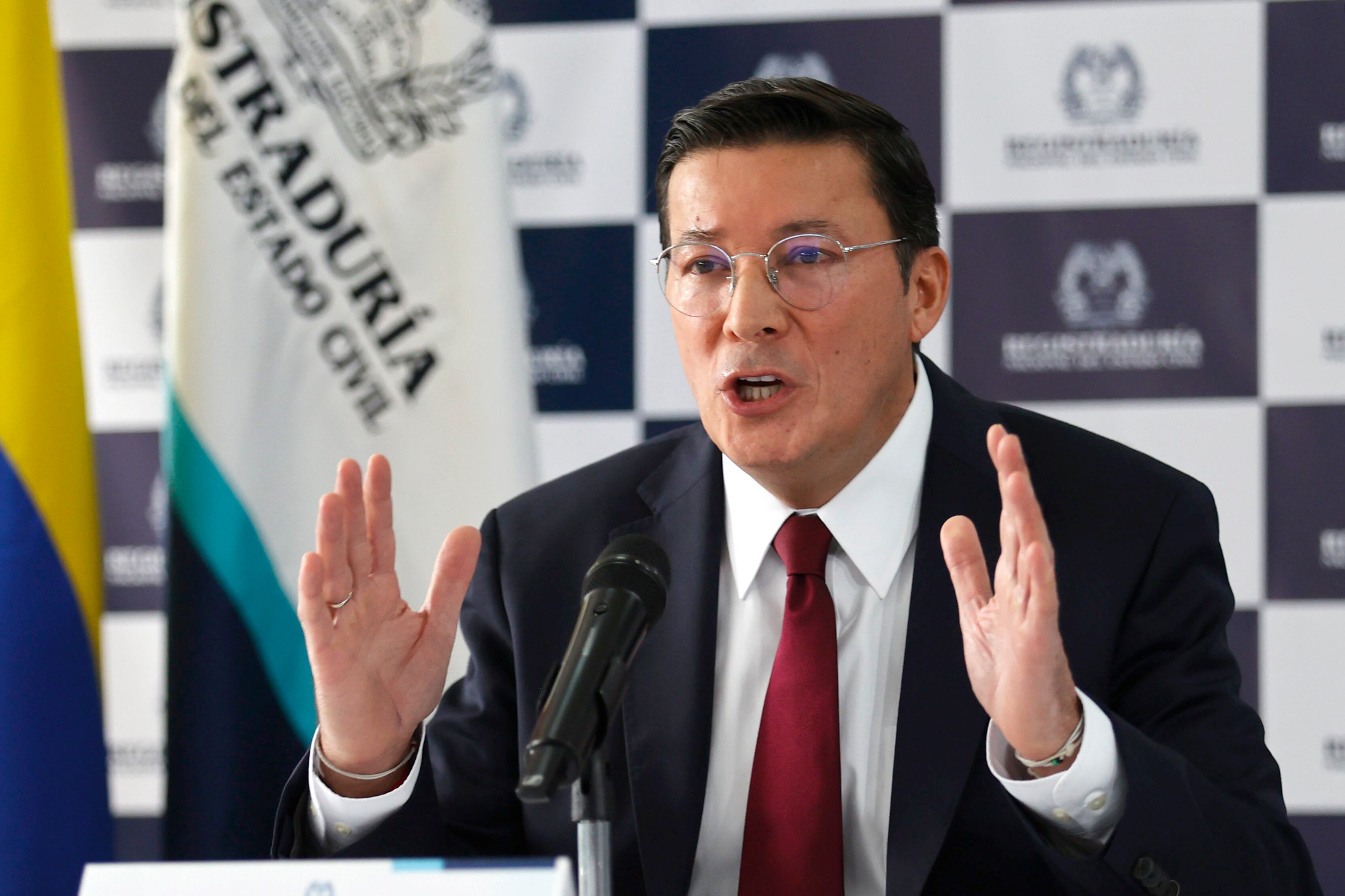 AME6674. BOGOTÁ (COLOMBIA), 17/06/2025.-“Hay plenas garantías para el ejercicio de la democracia”: Registrador Nacional. EFE/ Mauricio Dueñas Castañeda