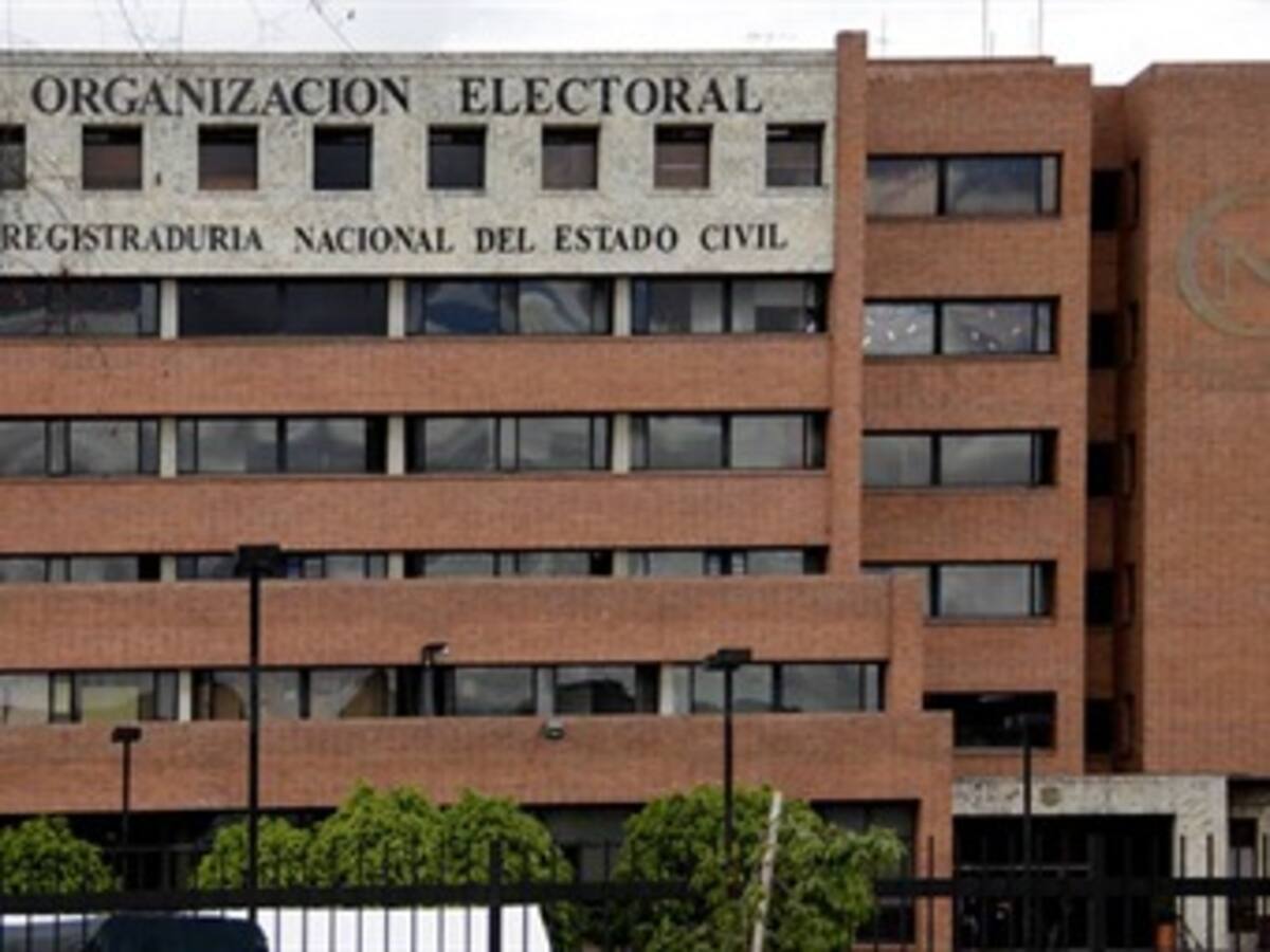 Registraduría continúa estudiando apelación de Petro por revocatoria