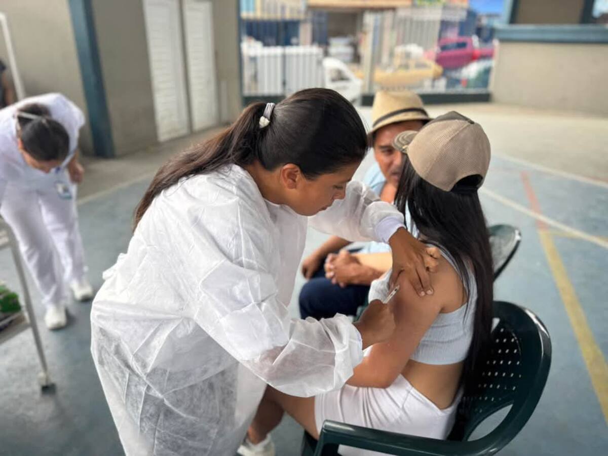 Se dispondrán puestos de vacunación contra la fiebre amarilla en instituciones educativas