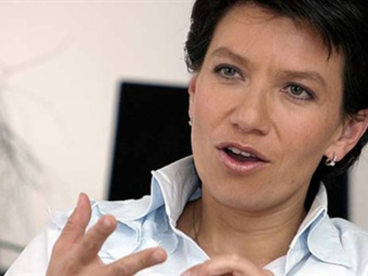 Absuelven a Claudia López en proceso por injuria y calumnia