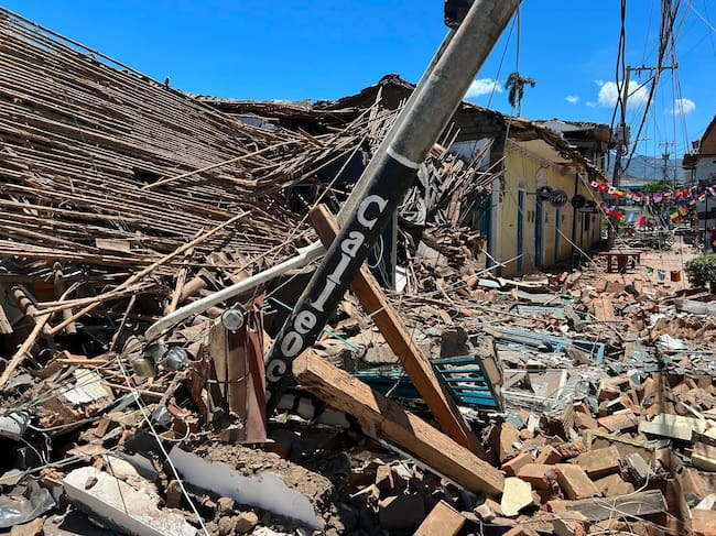 Lluvias agravan daños del terremoto y ponen en riesgo viviendas en Roldanillo, Valle - Redes Sociales