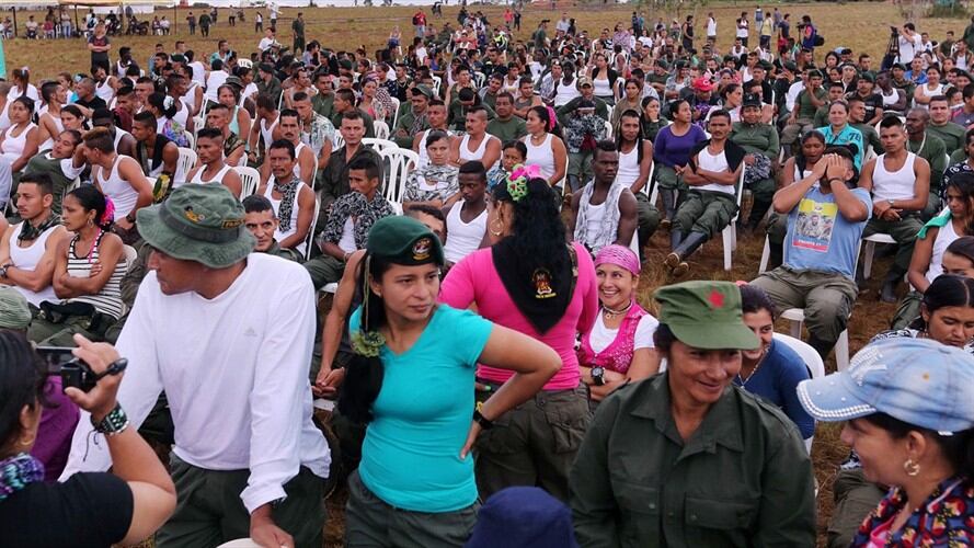 Delegados y miembros de las Farc participan de la Décima Conferencia Nacional Guerrillera. Foto: Agencia EFE - Mauricio Dueñas