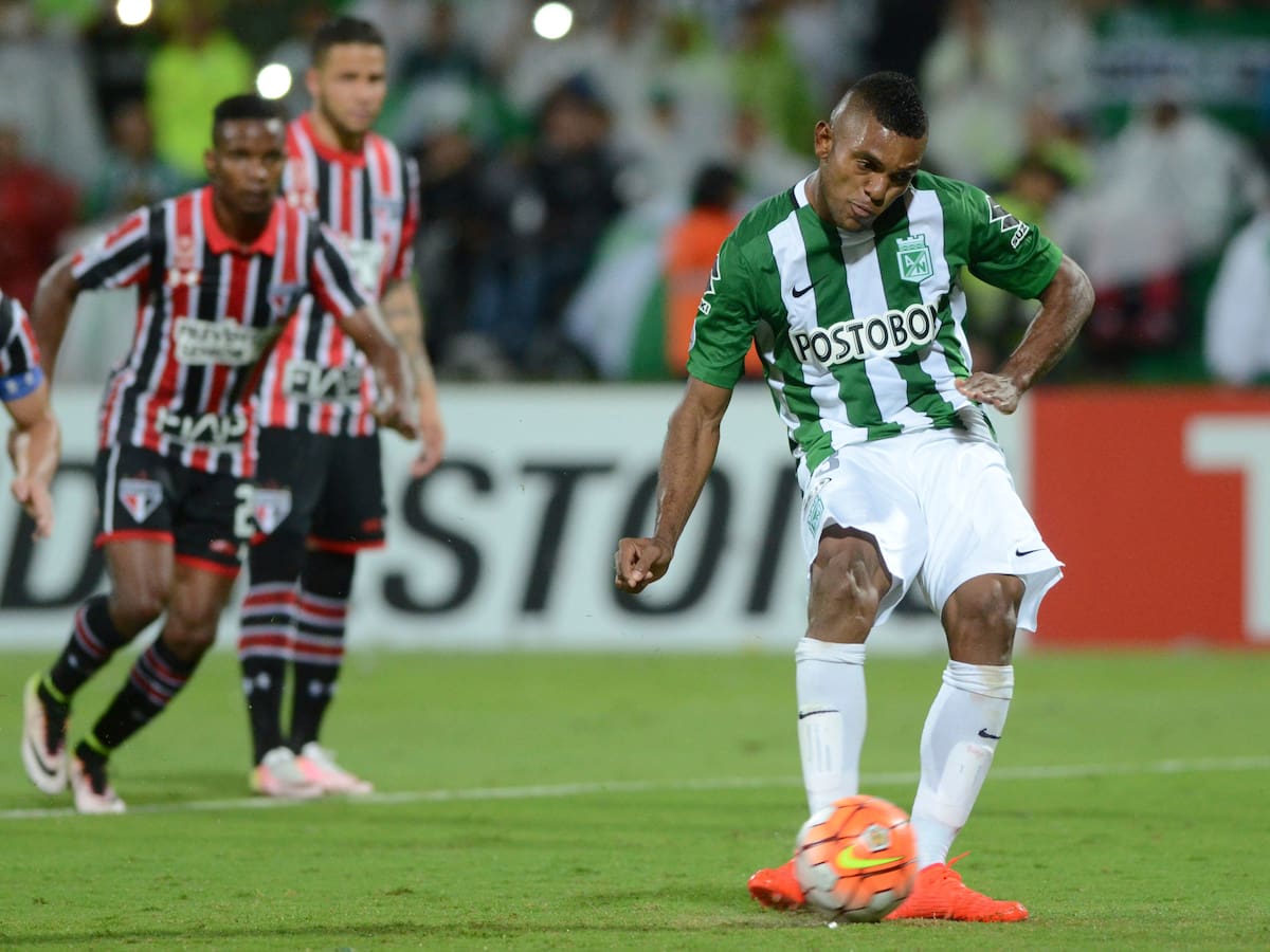 ¿Cómo le ha ido a Atlético Nacional enfrentando a São Paulo a nivel internacional?