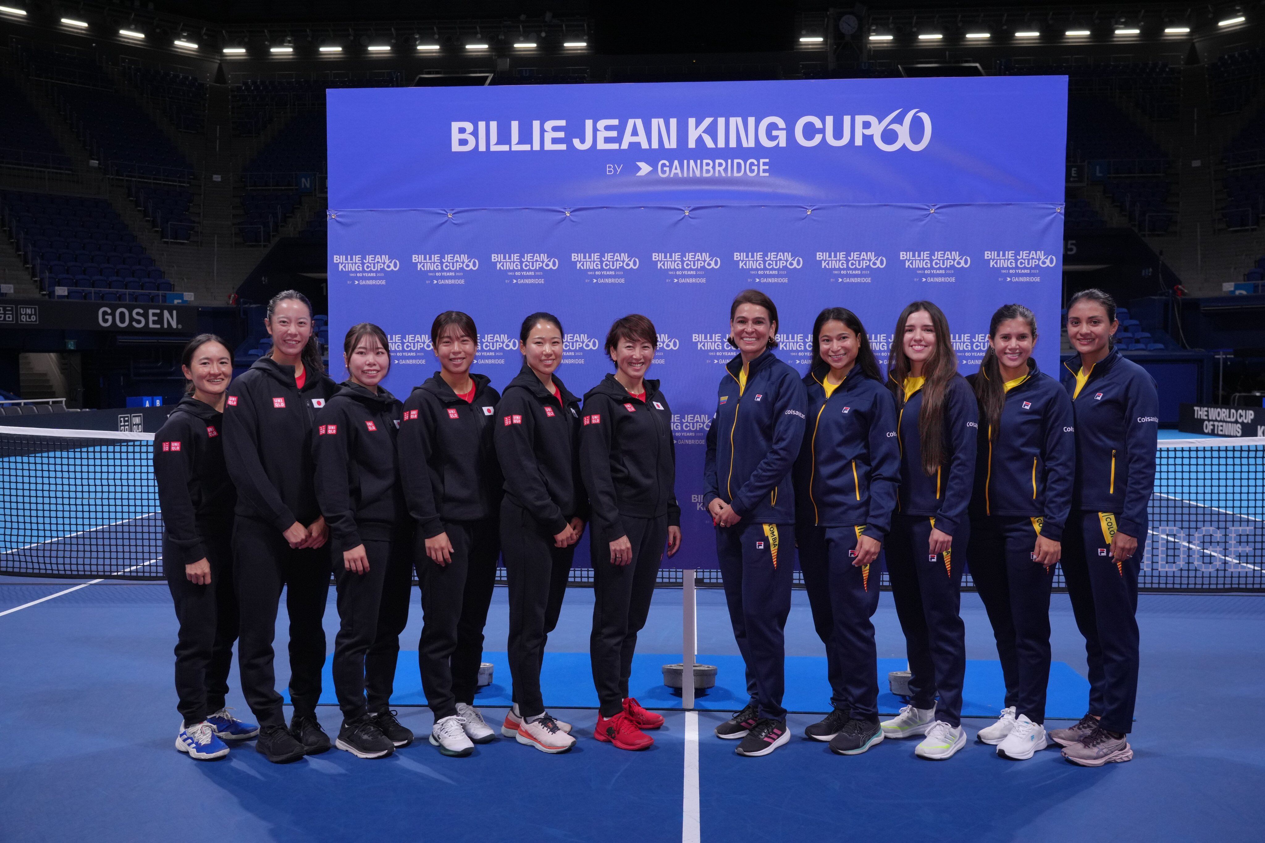 Los equipos de Japón y Colombia para la confrontación de la Billie Jean King Cup / Twitter: @fedecoltenis