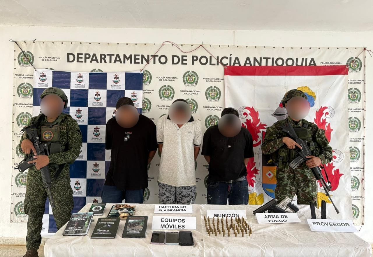 Capturados en Nechí por extorsiones, amenazas y homicidios- foto Brigada 11 del Ejército.