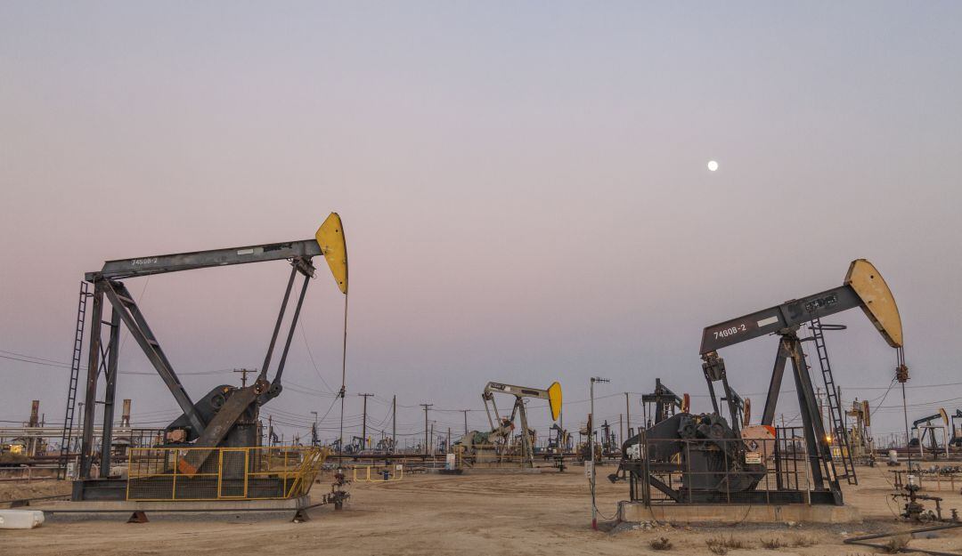 Proyecto de fracking activo en California, Estados Unidos. 