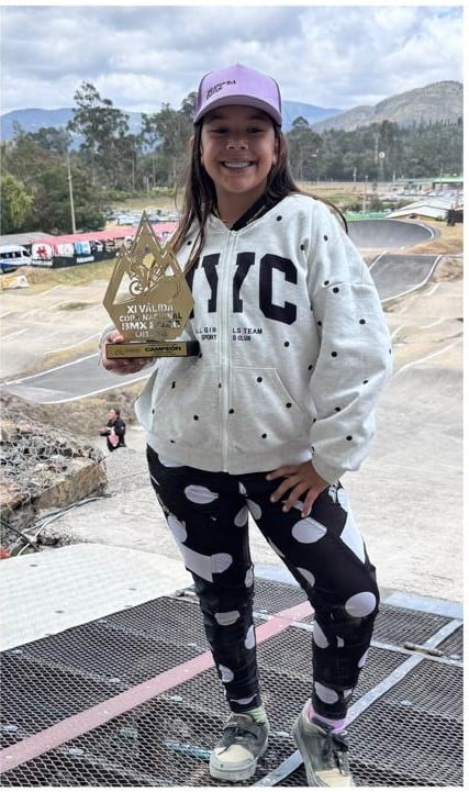 Luciana Castillo, bicicrosista manizaleña. Foto: centrodeinformacion.manizales.gov.co.