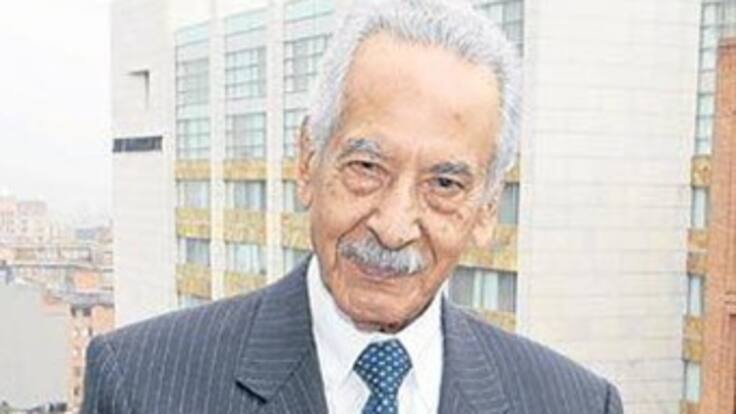 Carlos Pinzón es sometido a delicada cirugía cardiovascular