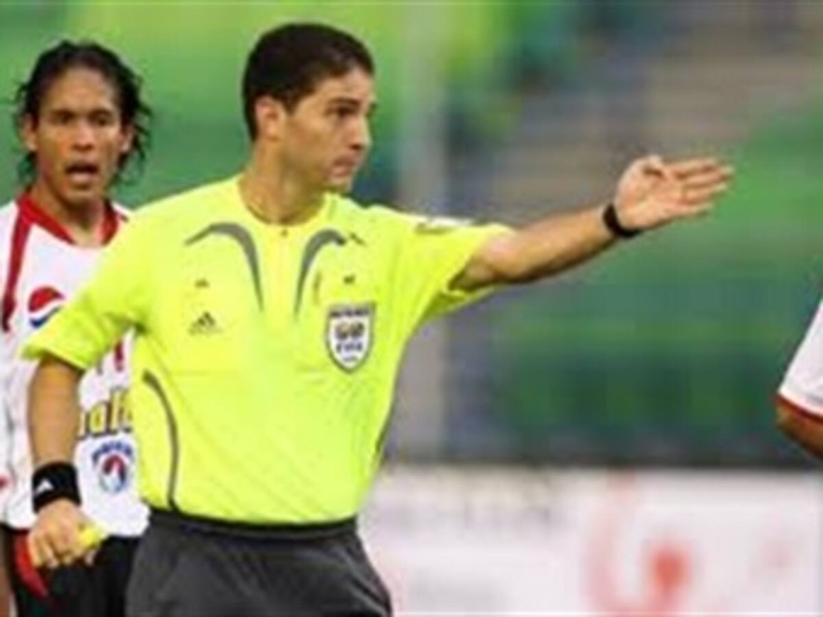 El venezolano Juan Soto pitará el juego Once Caldas-Santos