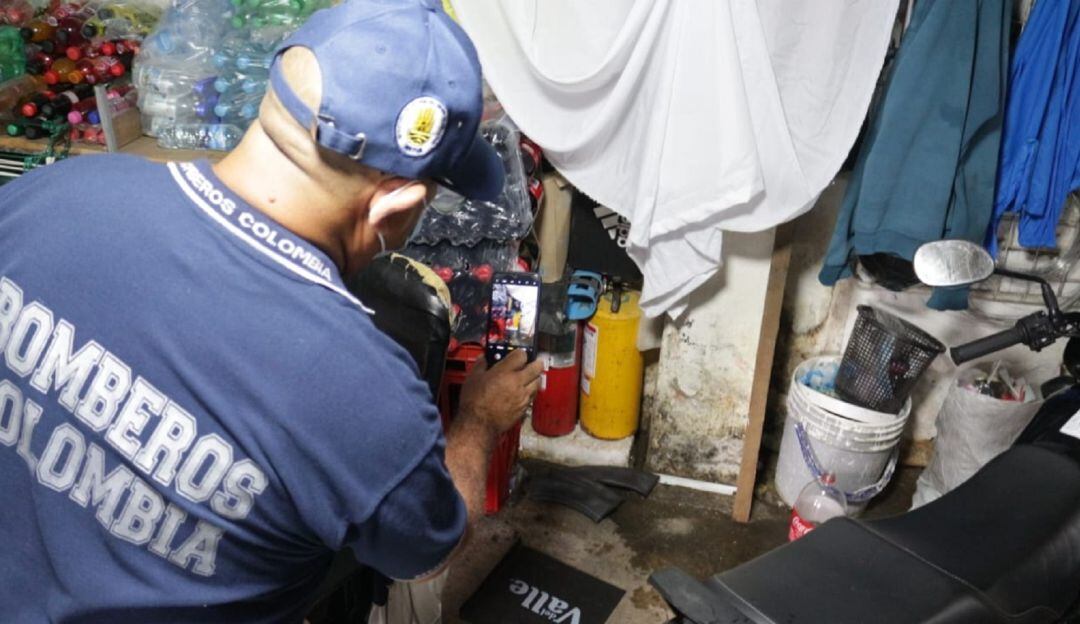 Bajo el programa “comerciante seguro”, la oficina de Gestión de Riesgo visito parqueaderos de Neiva.