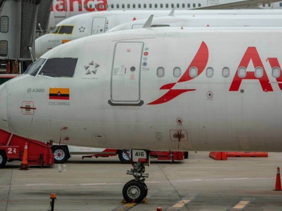 Llegaron a Colombia los pasajeros del vuelo de Avianca que aterrizó de emergencia