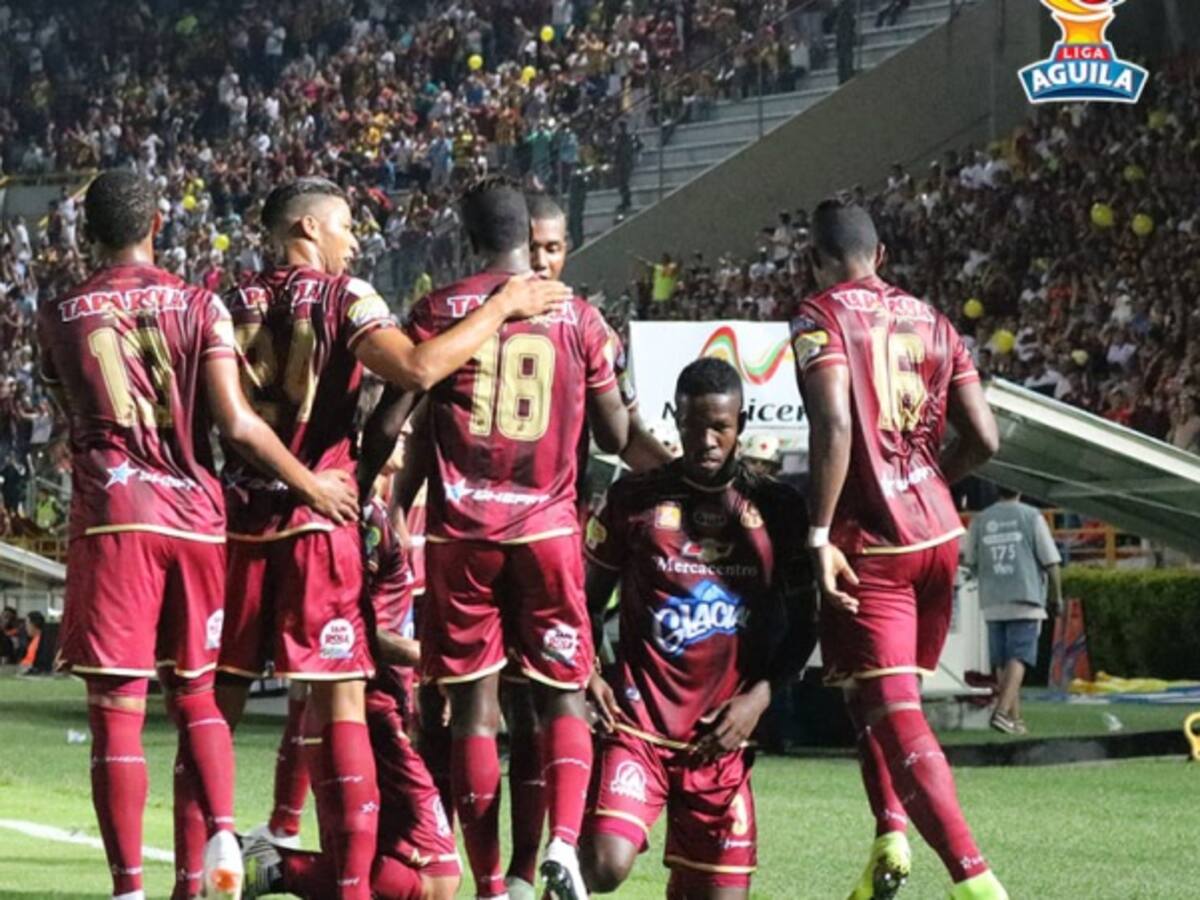 El campeón defendió su casa y logró 6 de 6 ante el América