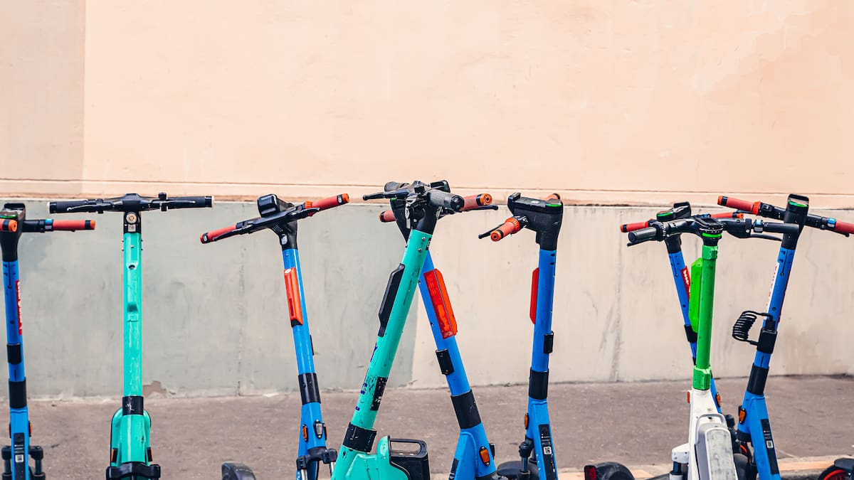 ABC de Ley de vehículos eléctricos: esto es lo que debe saber sobre su uso en ciclorrutas
