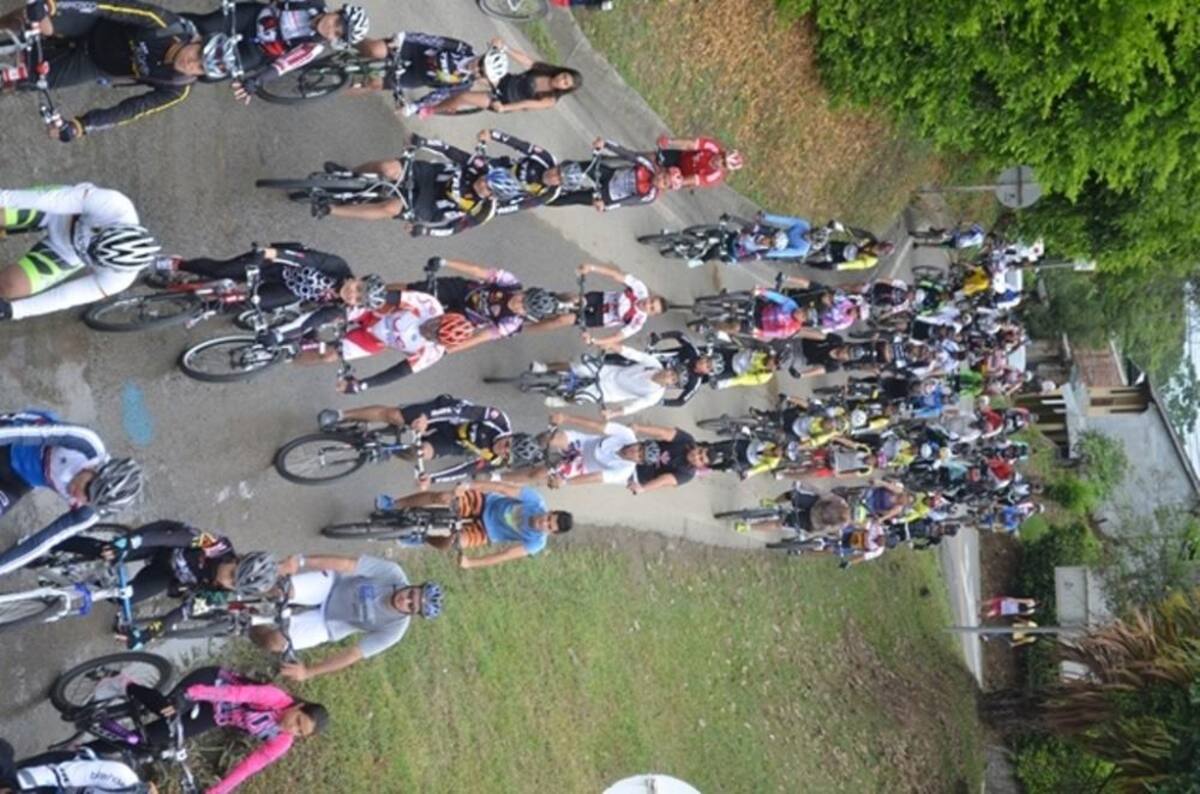 Ciclopaseo en el Valle contra el reclutamiento de menores.