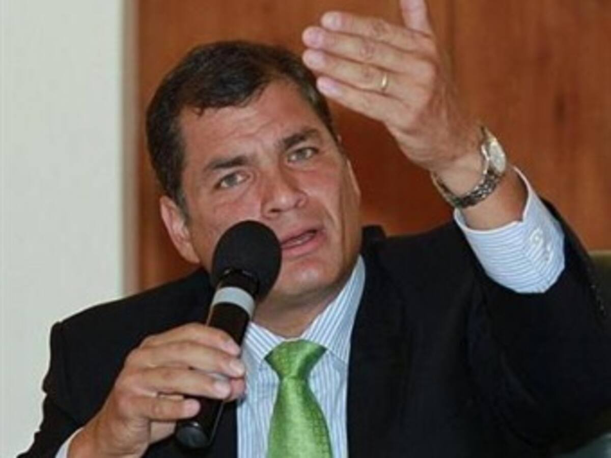 Ecuador ofrece su ayuda en proceso de paz y señala que es ahora o nunca que las Farc deben negociar