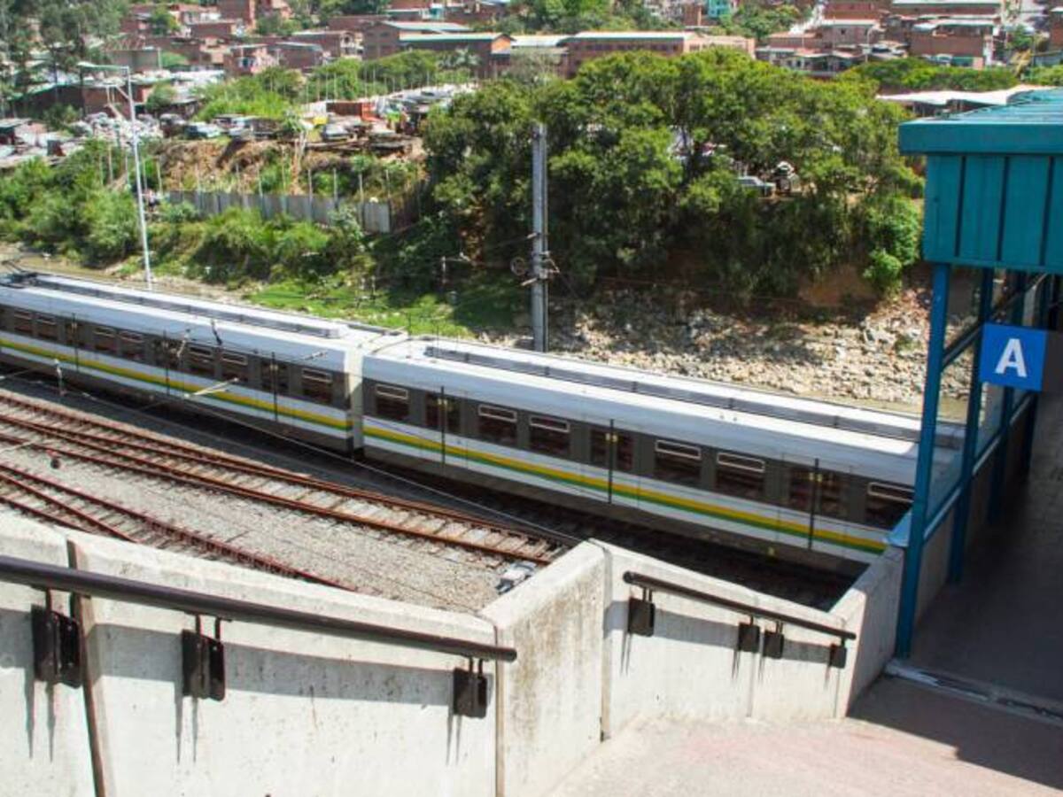 Asesinan a una mujer en Medellín y la señalan de “quitamaridos”