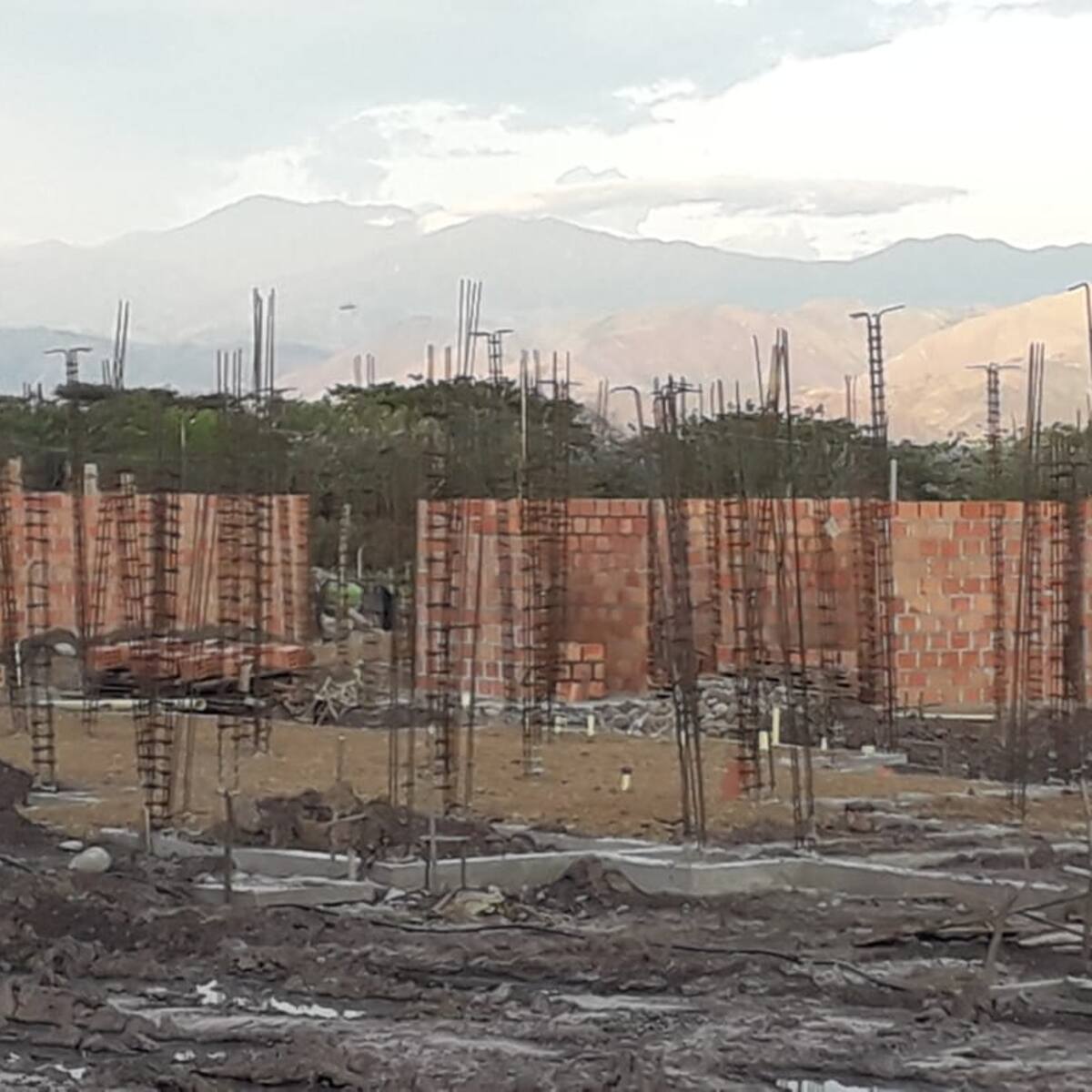En el Huila investigan presuntas irregularidades en construcción de viviendas