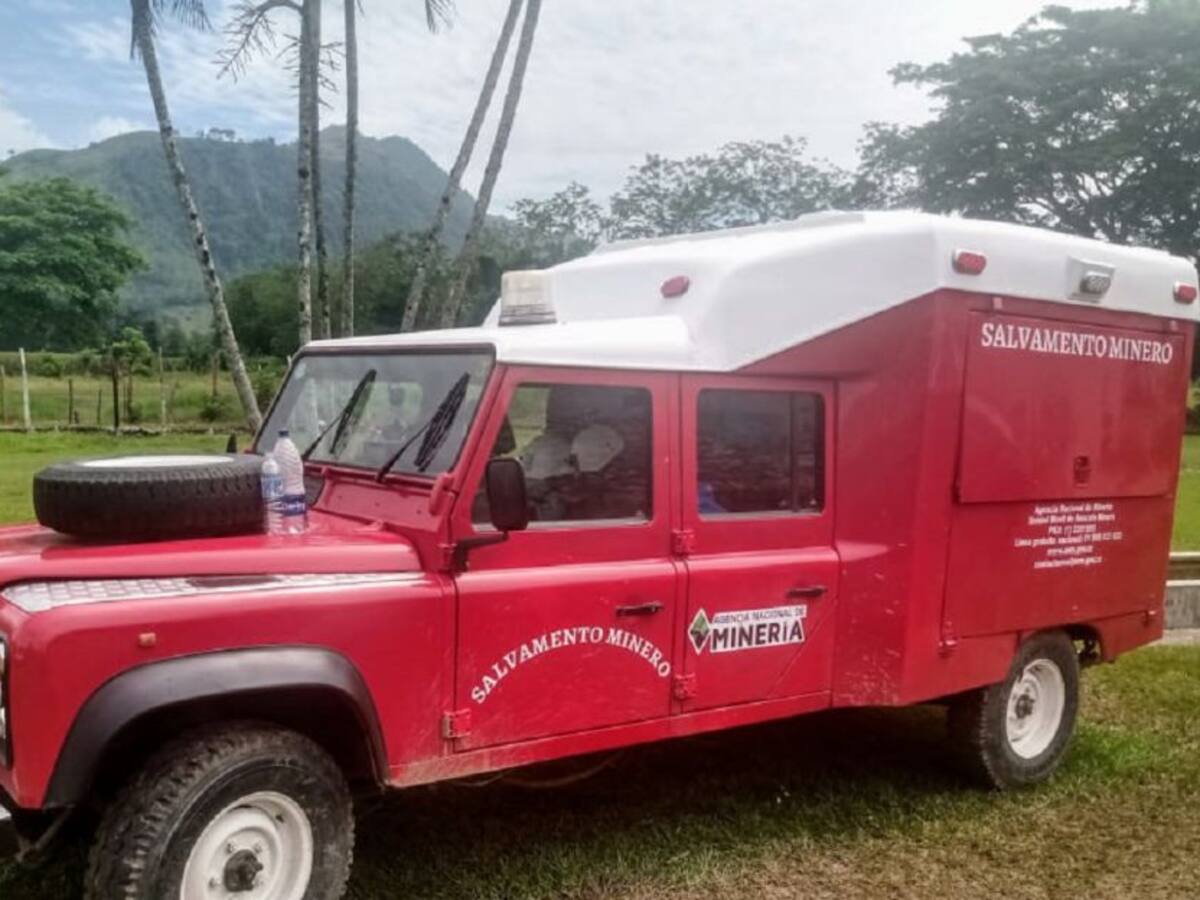 Jarillón para el rescate de los mineros está cerca de terminarse