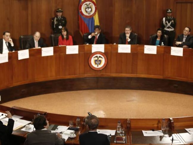 Tumban norma que prohibía ingreso al país de personas ‘idiotas y dementes’