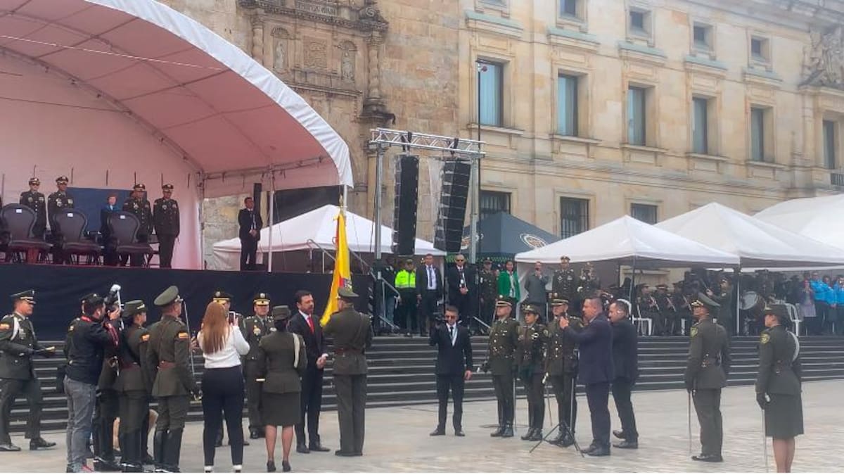 500 policías más llegan a reforzar la seguridad en Bogotá